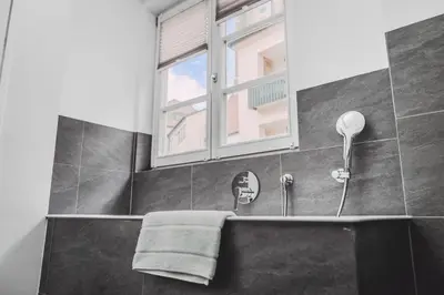 Ein Badezimmer in der Unterkunft Downtown Hideaway - Urlaub deluxe in Landshut
