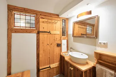 Ein Badezimmer in der Unterkunft Beim Sattler