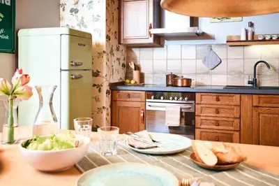 Küche/Küchenzeile in der Unterkunft Übersee21 Ferienloft am Chiemsee