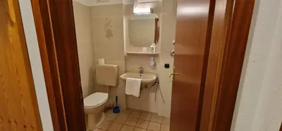 Ein Badezimmer in der Unterkunft ciao-aschau Gschwendtnerhof Ap18 SchölzkeV