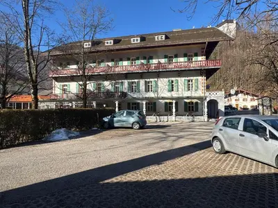 Das Gebäude in dem sich die Ferienwohnung befindet