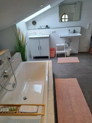 Ein Badezimmer in der Unterkunft Ferienwohnung Alpenpanorama