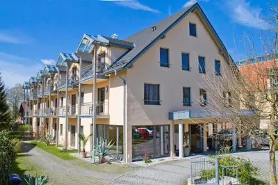 Das Gebäude in dem sich das Aparthotel befindet