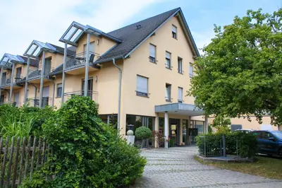 Das Gebäude in dem sich das Aparthotel befindet