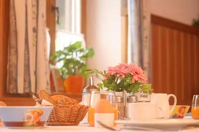 Essen in der Pension oder in der Nähe