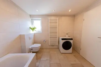 Ein Badezimmer in der Unterkunft BONNYSTAY Landshut Monument