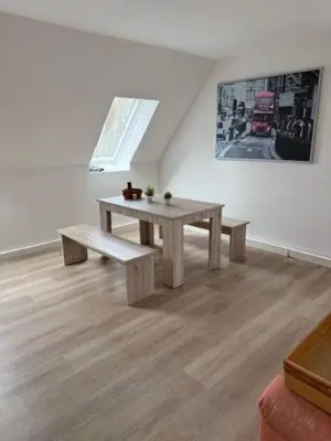 Ein Sitzbereich in der Unterkunft Wohnen am Wasserschloss Sandizell