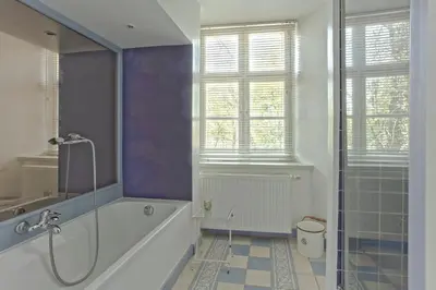 Ein Badezimmer in der Unterkunft Wohnen im Wasserschloss Sandizell