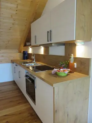 Küche/Küchenzeile in der Unterkunft Landhaus Familie Doll Ferienwohnung Sunnawind