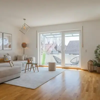 Step Apartments - Large