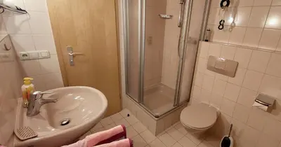 Ein Badezimmer in der Unterkunft Gästehaus Fellner