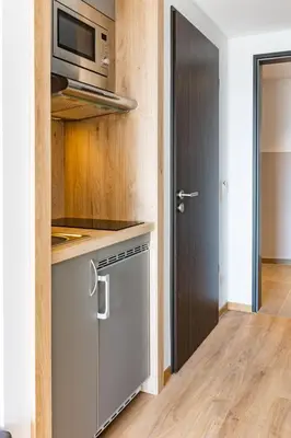 Küche/Küchenzeile in der Unterkunft FirstSleep Landshut