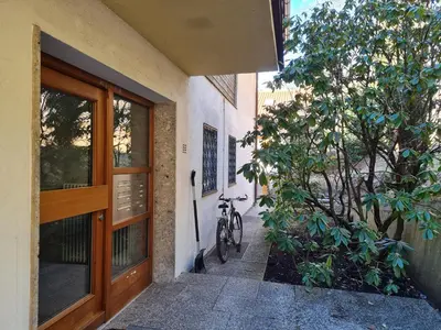 Ein Garten an der Unterkunft AlpenHorizont