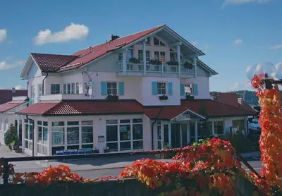 Das Gebäude in dem sich die Ferienwohnung befindet
