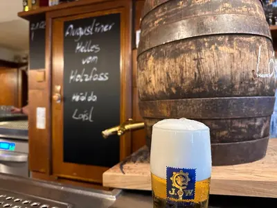 Lounge oder Bar in der Unterkunft Alter Wirt Ramersdorf