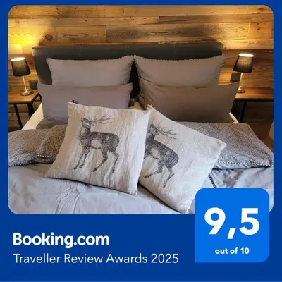 Ein Bett oder Betten in einem Zimmer der Unterkunft Familienfreundliche großzügige Ferienwohnung Schlierachwelle zwischen Schliersee und Tegernsee