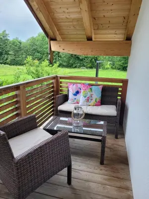 Ein Balkon oder eine Terrasse in der Unterkunft Familienfreundliche großzügige Ferienwohnung Schlierachwelle zwischen Schliersee und Tegernsee