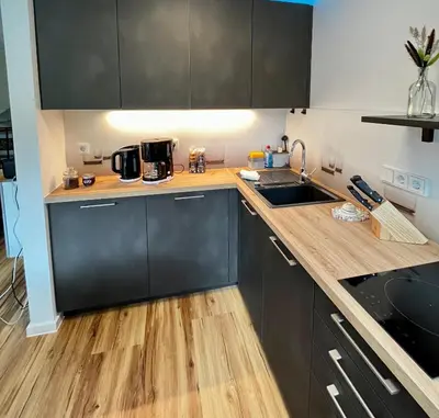Küche/Küchenzeile in der Unterkunft Ammersee Apartment Schondorf