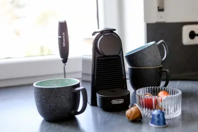 Kaffee-/Teezubehör in der Unterkunft Lumen Homes - Design-Apartment nahe Audi und Altstadt, 3 Zimmer, über 100 m2, Balkon