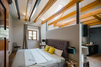 Ein Bett oder Betten in einem Zimmer der Unterkunft Studio on Gut Buchwies near Garmisch-Partenkirchen