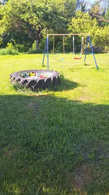Ein Kinderspielbereich in der Unterkunft Ferienhaus am Ammersee in Bierdorf