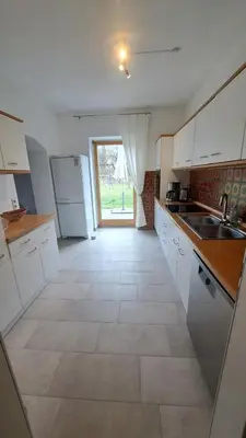 Küche/Küchenzeile in der Unterkunft Ferienhaus am Ammersee in Bierdorf