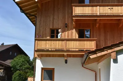 Ein Balkon oder eine Terrasse in der Unterkunft Ferienwohnung Jaud - Gmund am Tegernsee
