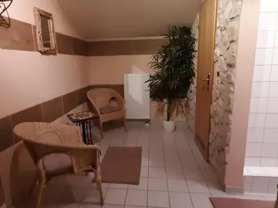 Ein Sitzbereich in der Unterkunft liebevoll eingerichtete Ferienwohnung in den Alpen