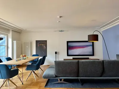TV/Unterhaltungsangebot in der Unterkunft FeWo Rosenstraße - Exklusive Ferienwohnung im Herzen von Tegernsee